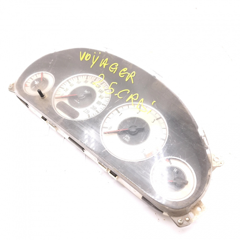 Ceas Bord / Instrument De Bord Motorina,Anglia - Afisaj Mile Si Km Chrysler VOYAGER Mk 3 (RG, RS) 2001 - 2007 Motorina P04685825AI, TN1575107253, 70113R, R825AI