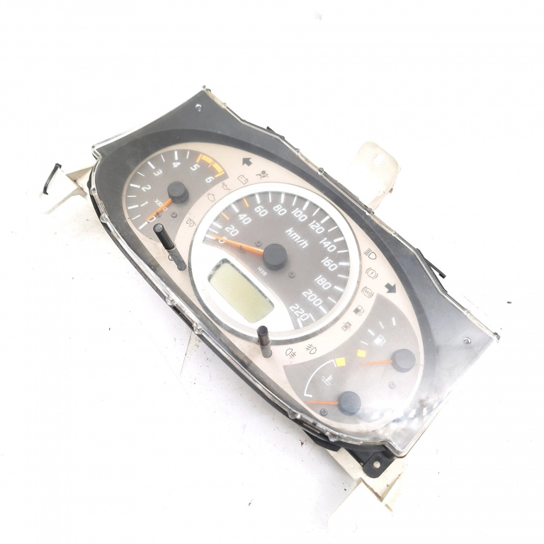 Ceas Bord / Instrument De Bord Nissan Almera Tino (V10) 2000-2006 2.2 Di Yd22Ddti Motorina Anglia - Afisaj Mile Si Km Europa - Afisaj In Km Motorina V8045686