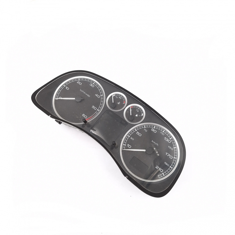 Ceas Bord / Instrument De Bord Peugeot 307 2001-2008 1.6 Hdi 110 9Hz (Dv6Ted4) Motorina Europa - Afisaj In Km Motorina P9647538480, 216747776, 0216700600, 9647538480, 216518625 Johnson Controls