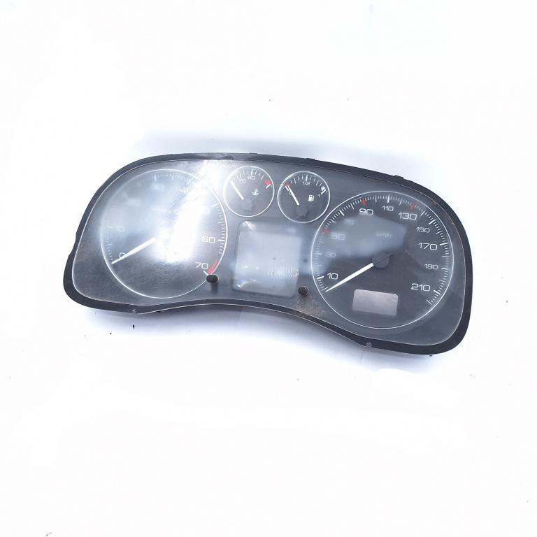 Ceas Bord / Instrument De Bord Peugeot 307 2001-2008 1.6 Nfu (Tu5Jp4) Benzina Europa - Afisaj In Km Benzina 9654485080, P9654485080, 216785101, P9654485080A01, 281121942, Ns52951831, Bh2805, 2Cma53A, 0229800443