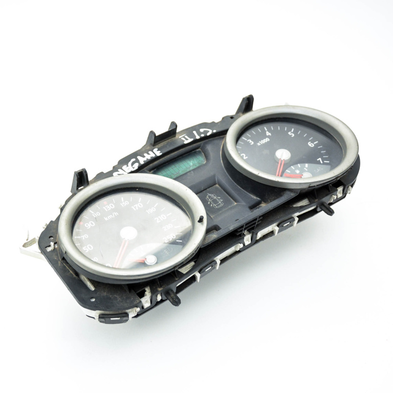 Ceas Bord / Instrument De Bord Renault Megane 2 2002-2010 Europa - Afisaj In Km 8200364007