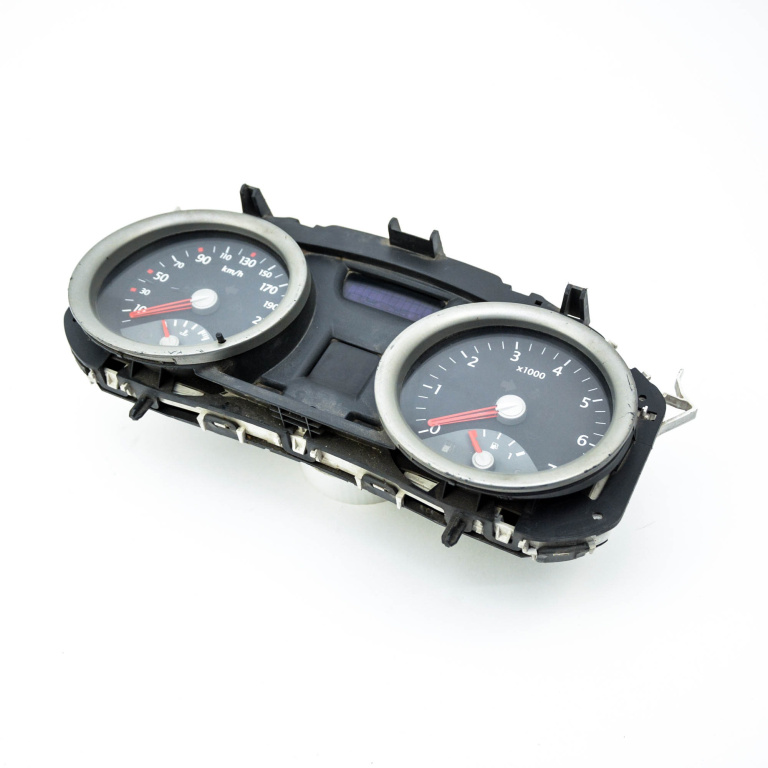 Ceas Bord / Instrument De Bord Renault Megane 2 2002-2010 Europa - Afisaj In Km 8200364015