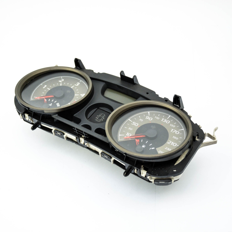 Ceas Bord / Instrument De Bord Renault Megane 2 2002-2010 1.5 Dci (Km16, Km1E) K9K 732 Motorina Europa - Afisaj In Km 8200720309, 8200720309L
