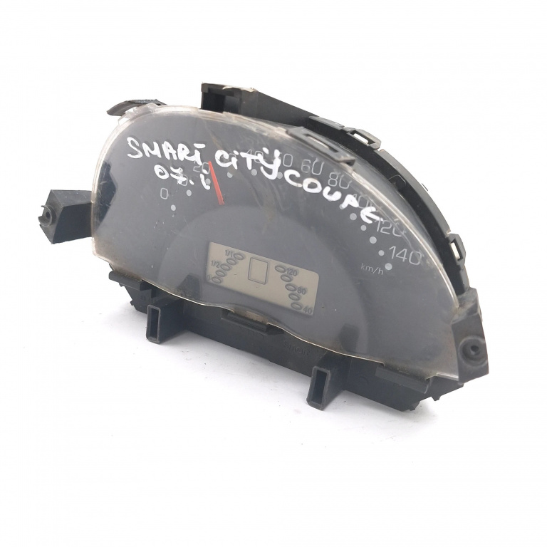 Ceas Bord / Instrument De Bord Smart Fortwo (450) 1998-2007 0.7 (450.352, 450.332) M 160.910 Benzina Europa - Afisaj In Km Benzina 110008872020, Mcc0001184V024, 88311294