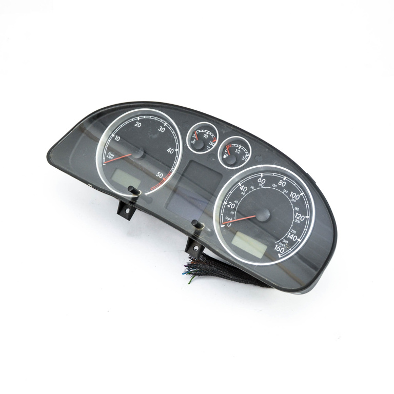 Ceas Bord / Instrument De Bord Vw Passat B5, B5.5 1996-2005 1.9 Tdi Motorina Anglia - Afisaj Mile Si Km Motorina 3B0920929A Vdo