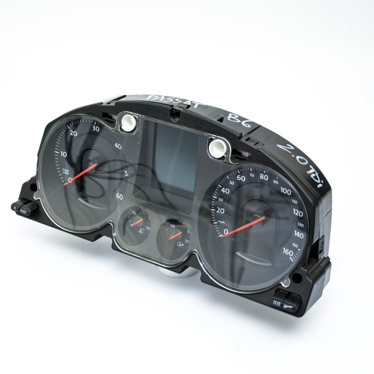 Ceas Bord / Instrument De Bord Vw Passat B6 2005-2010 Anglia - Afisaj Mile 3C0920971E