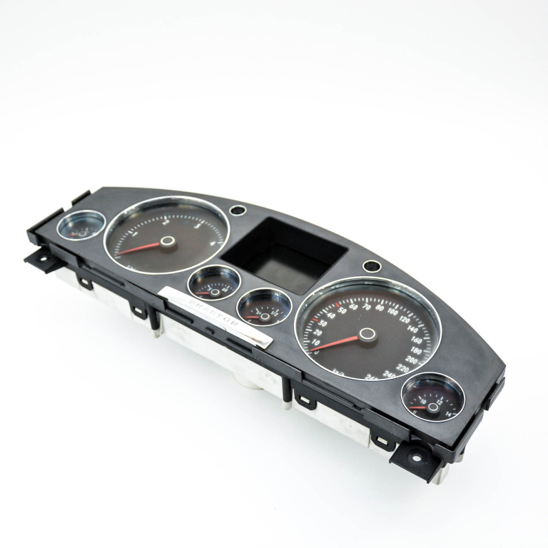 Ceas Bord / Instrument De Bord Vw Phaeton (3D) 2002-2016 3.0 V6 Tdi 4Motion Bmk Motorina Europa - Afisaj In Km 3D0920882F
