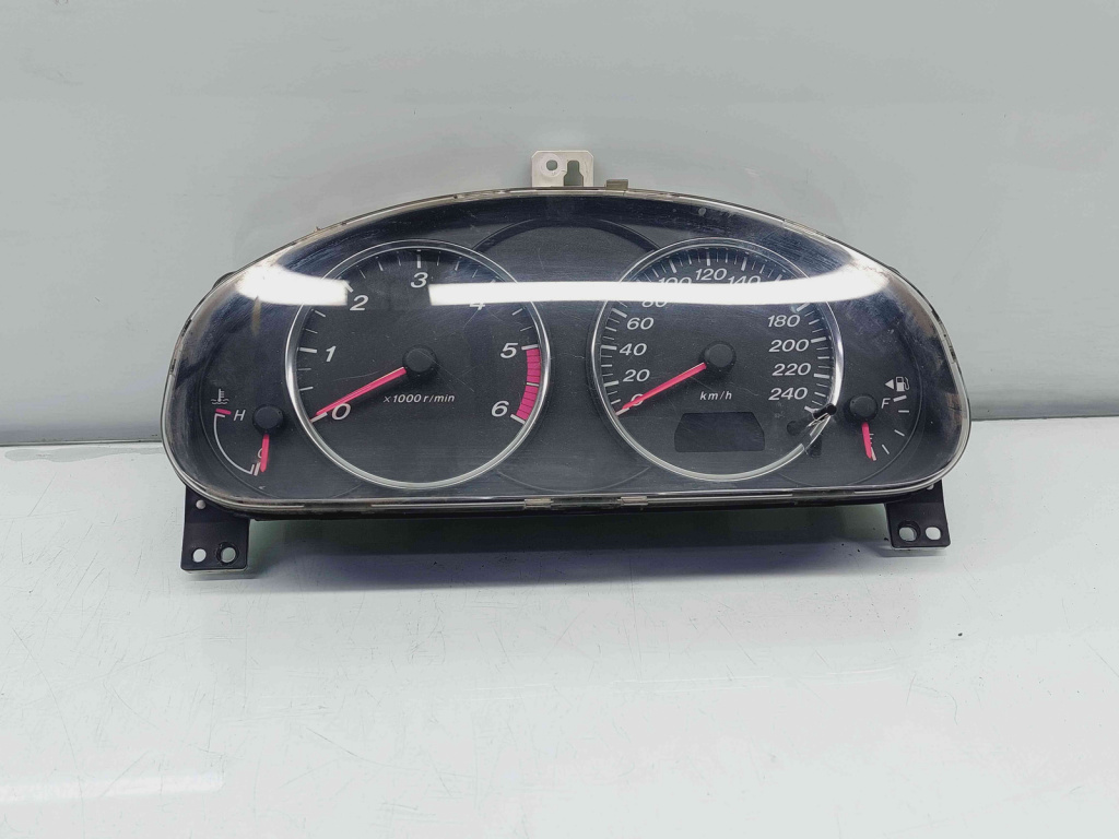 Ceas bord MAZDA 6 Station Wagon (GY) [Fabr 2002-2007] GJ6W