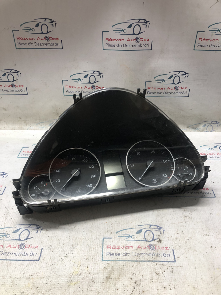 Ceas bord Mercedes C-Class W203 2005, A2035405548 / CU DEFECT