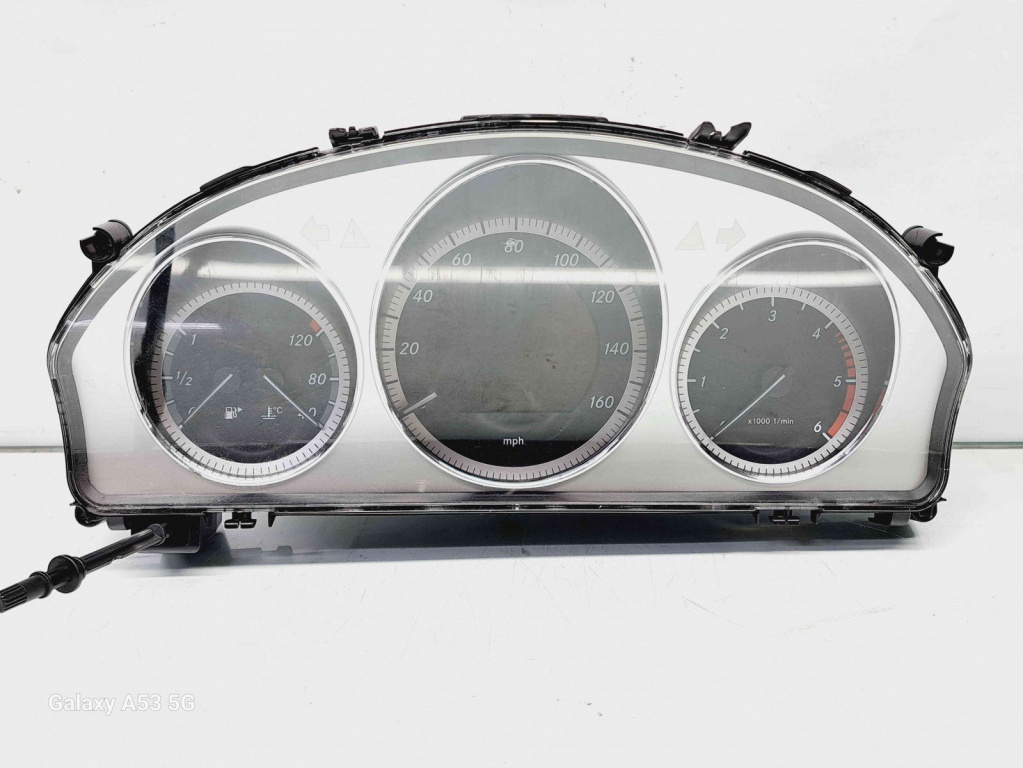 Ceas bord Mercedes Clasa C (W204) [Fabr 2007-2014] A2049004402