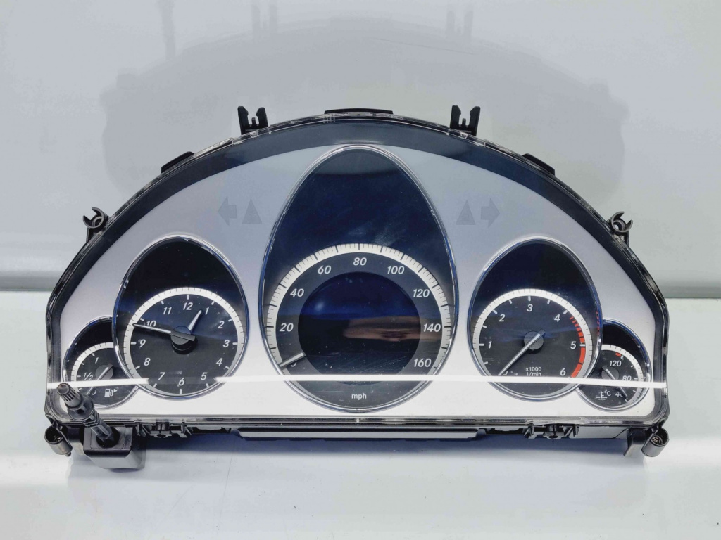Ceas bord Mercedes Clasa E (W207) Coupe AMG [Fabr 2009-2012] A2129001814