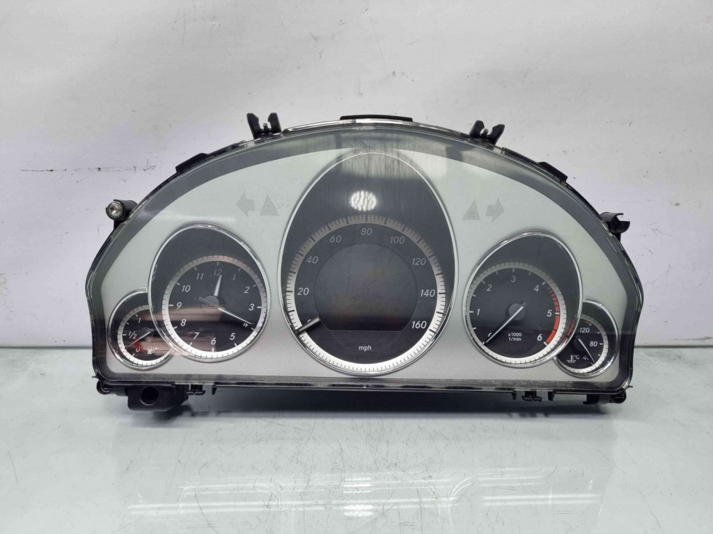 Ceas bord Mercedes Clasa E (W212) [Fabr 2009-2016] A2129001508