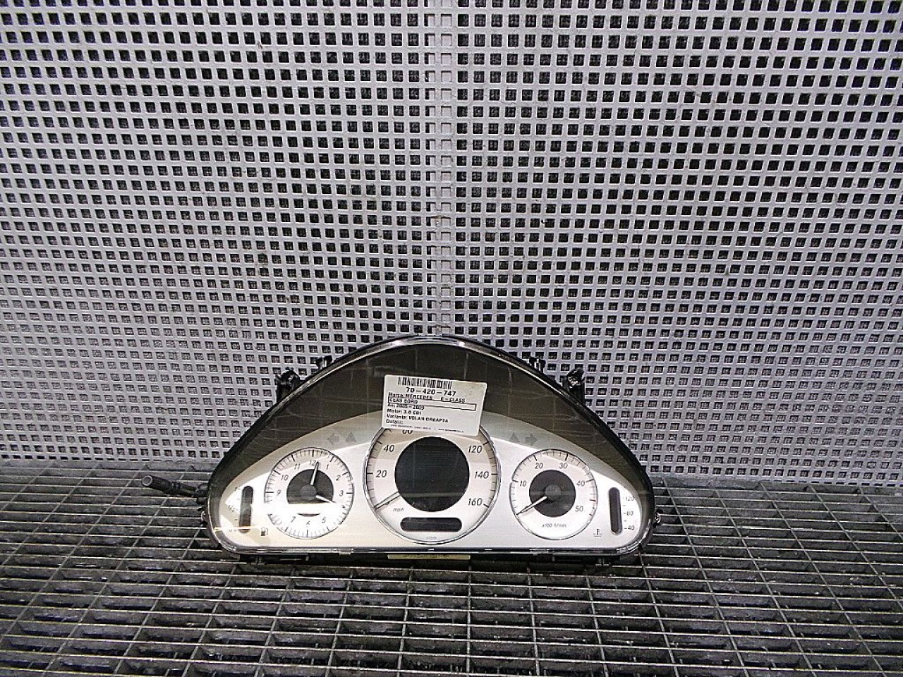 CEAS BORD MERCEDES E-CLASS 3.0 CDI - (2005 2009)