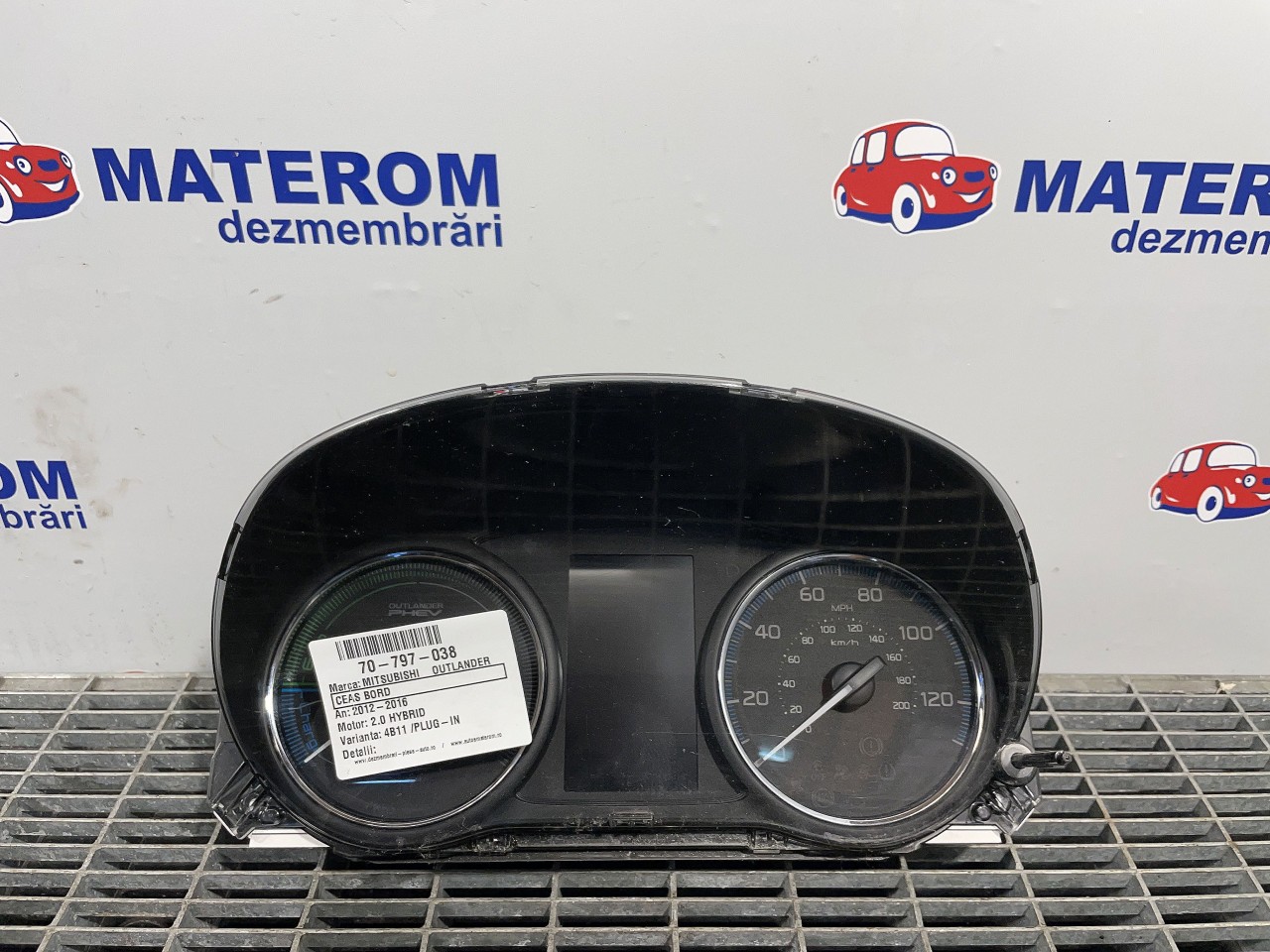 CEAS BORD MITSUBISHI OUTLANDER 2.0 HYBRI