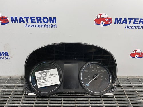 CEAS BORD MITSUBISHI OUTLANDER 2.0 HYBRID - (2012 2016)