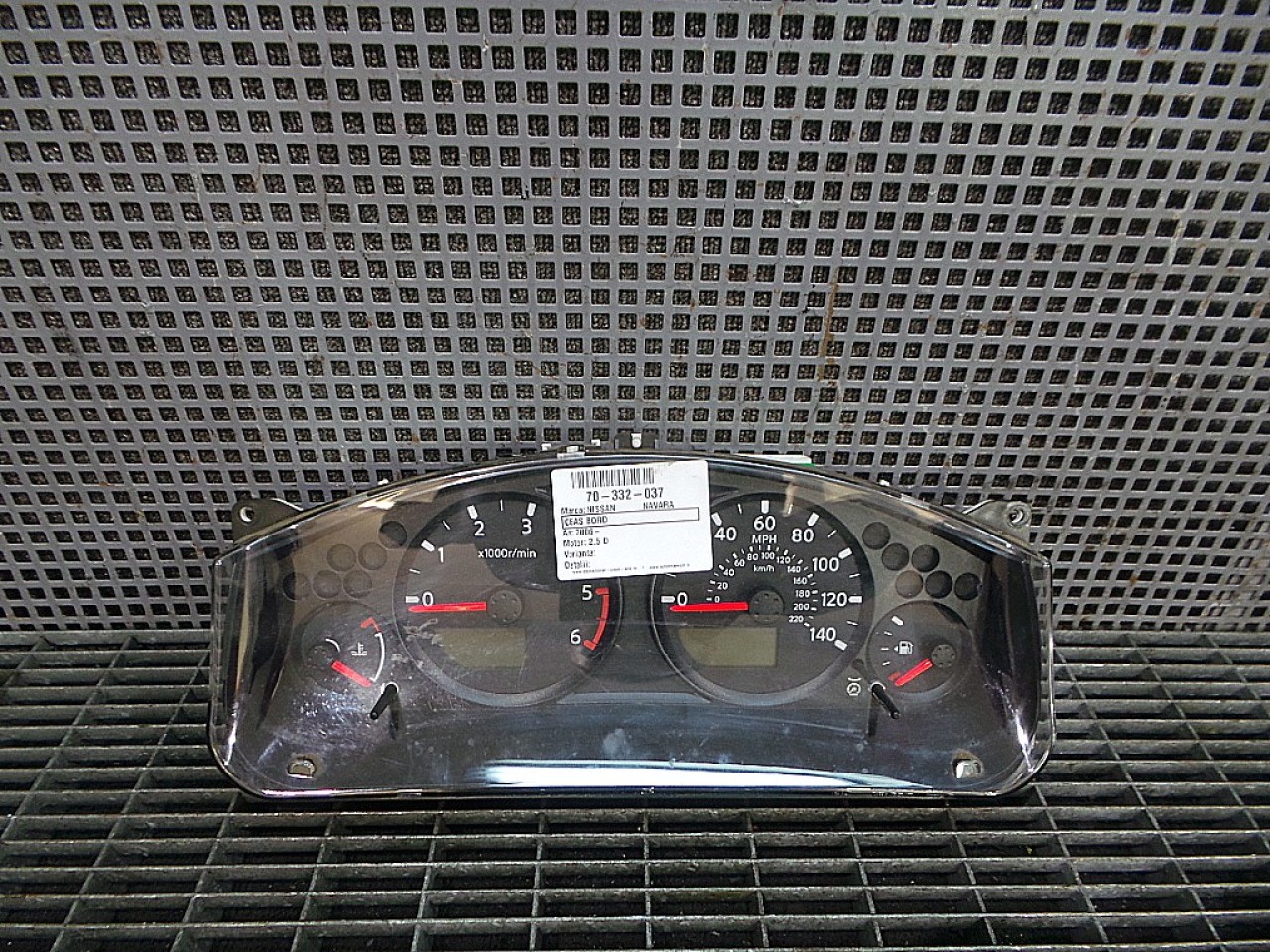 CEAS BORD NISSAN NAVARA 2.5 DCI - (2005 2010)