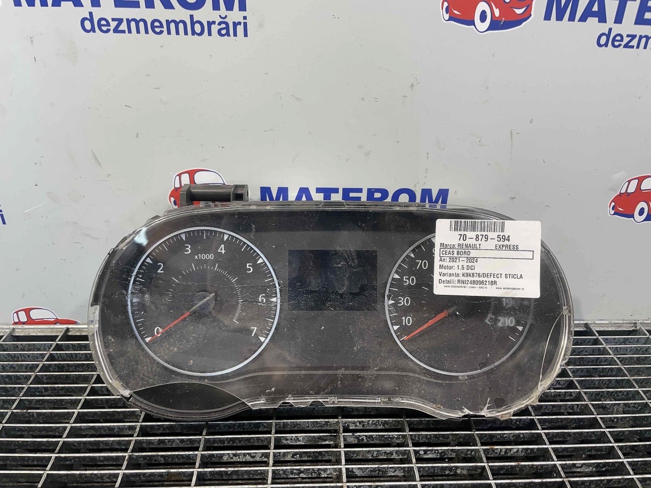 CEAS BORD RENAULT EXPRESS 1.5 DCI - (2021 2024)