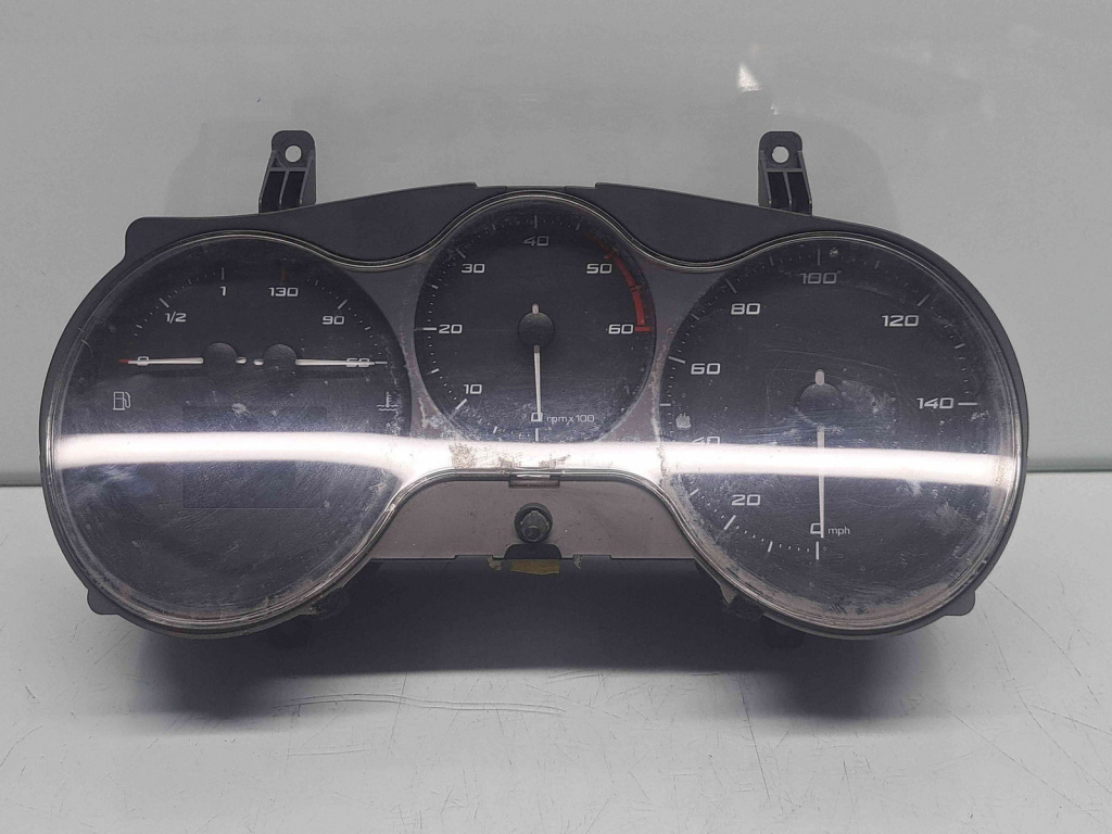 Ceas bord Seat Leon (1P1) [Fabr 2005-2011] Facelift 1P0920910K