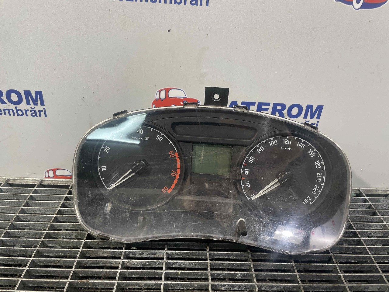 CEAS BORD SKODA FABIA 1.2 INJ - (2007 2010)