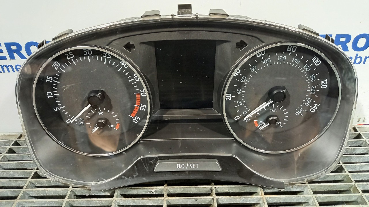CEAS BORD SKODA RAPID 1.4 TDI - (2012 2017)