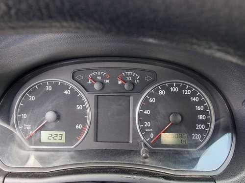 Ceas bord Volkswagen Polo (9N) [Fabr 2001-2008] 1.2 Benz AZQ 47KW / 64CP