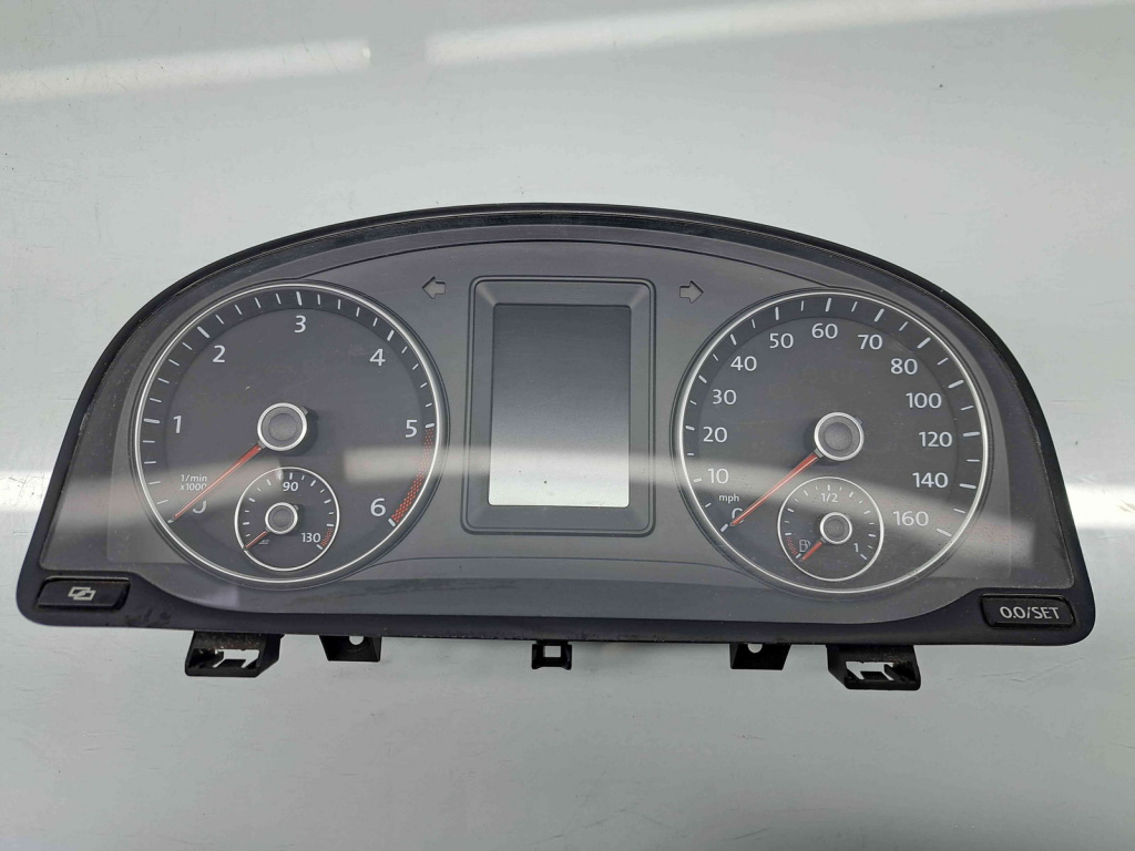 Ceas bord Volkswagen Touran (1T3) [Fabr 2010-2015] 1T0920975A