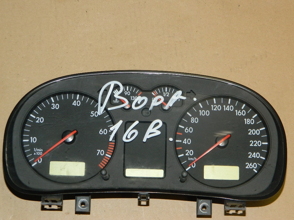 Ceas bord VW Bora 1.6B