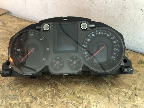 Ceas bord VW Passat B6 Variant 2.0TDI BMP ,4motion , Manual sedan 2008 (3C0920871E)