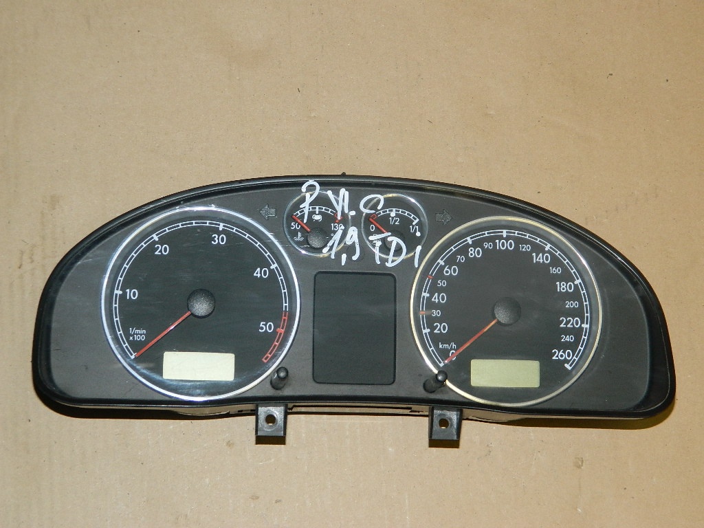 Ceas bord VW Passat VI 1.9 TDI