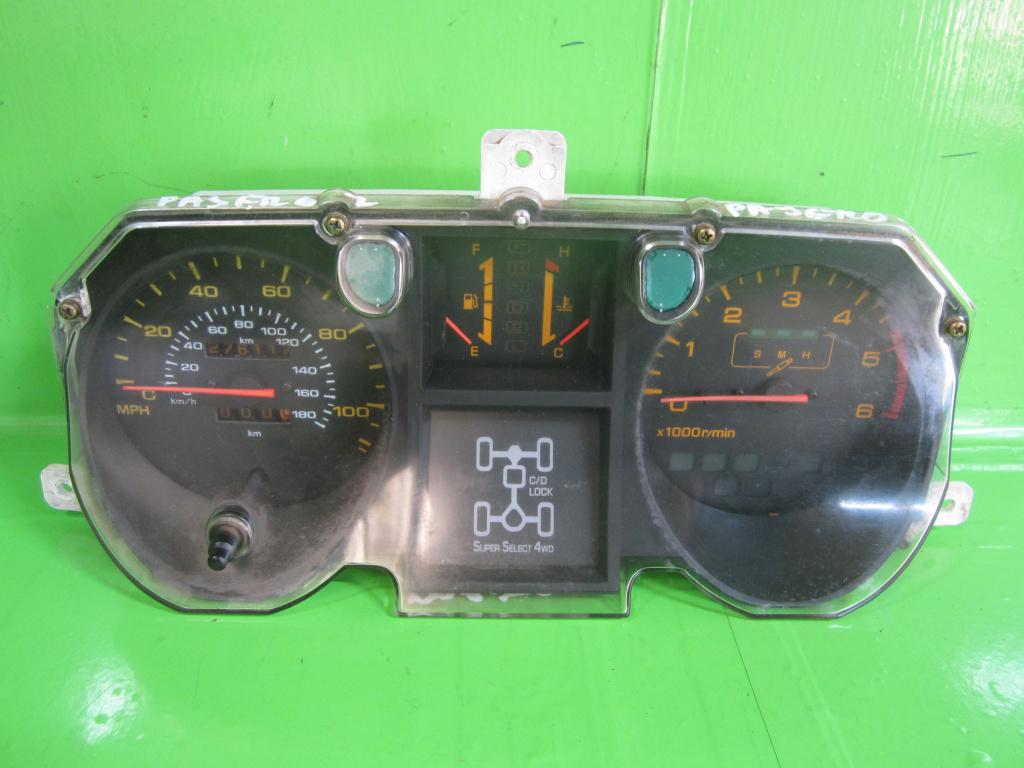 CEAS / CEASURI BORD KILOMETRAJ CUTIE AUTOMATA MITSUBISHI PAJERO 2 4x4 2.8 TD FAB. 1991 - 1999 ⭐⭐⭐⭐⭐
