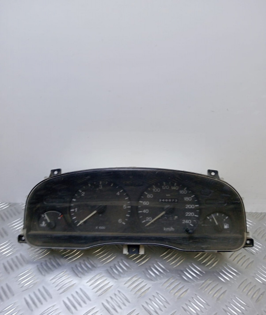 Ceas de bord 95bp10841b Ford Mondeo MK2 [1996 - 2000]