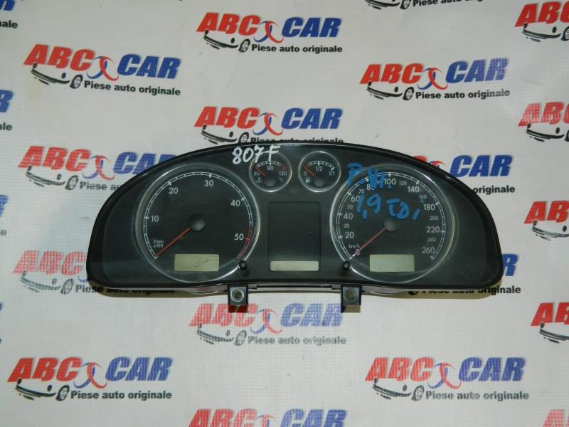 Ceas de bord Volkswagen Passat B5 1996-2005 3B0920807F