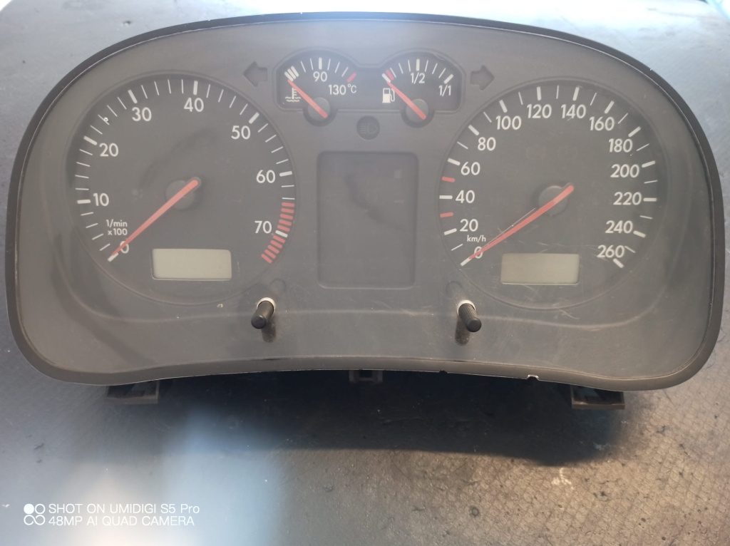 Ceas de bord VW Golf IV - COD 1J0919881B