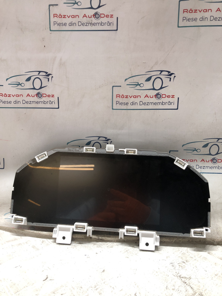 Ceas digital Skoda Kamiq - Benzina 2024, 654920310