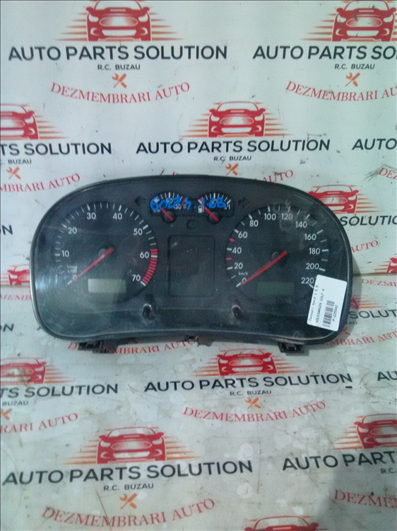 Ceasuri bord 1.6 B VOLKSWAGEN GOLF 4