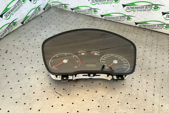 Ceasuri bord 44ZU 267 Ford Focus 2 [2004 - 2008] wagon 5-usi 1.6 TDCi MT (90 hp)