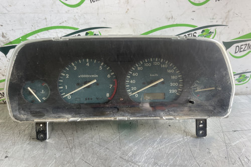Ceasuri bord 52010468A Land Rover Freelander [1998 - 2006] Crossover 5-usi 2.0 DI MT (98 hp)