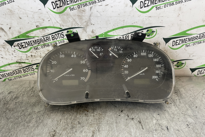 Ceasuri bord 5392326600 / 5 3923 266 00 Volkswagen VW Polo 3 6N [1994 - 2001] Classic Sedan 1.4 MT (75 hp)