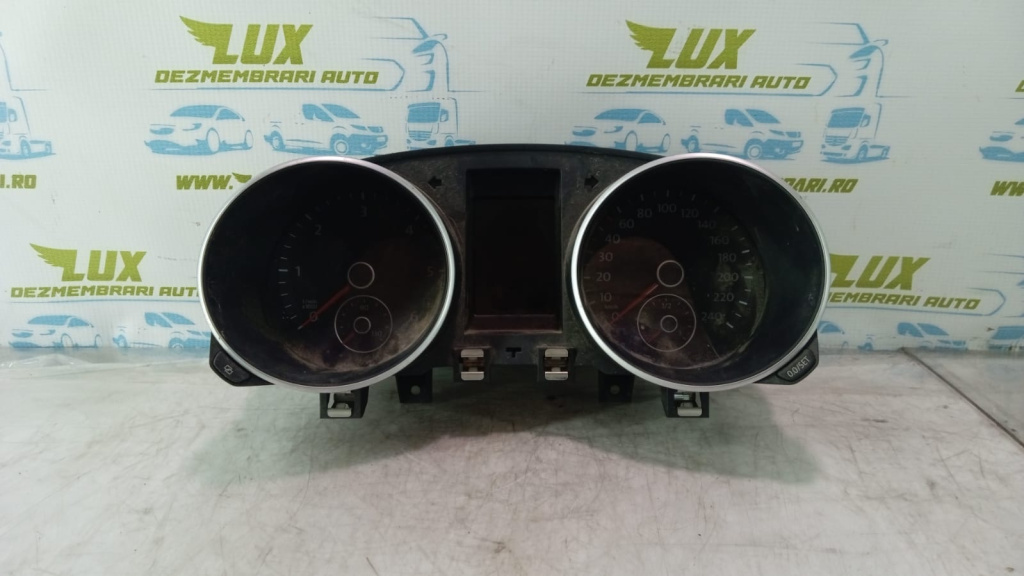 Ceasuri bord 5K0920872A Volkswagen VW Golf 6 [2008 - 2015]