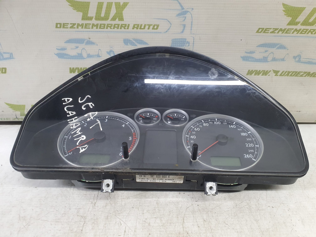 Ceasuri bord 88311245 Volkswagen VW Passat B5.5 [facelift] [2000 - 2005]
