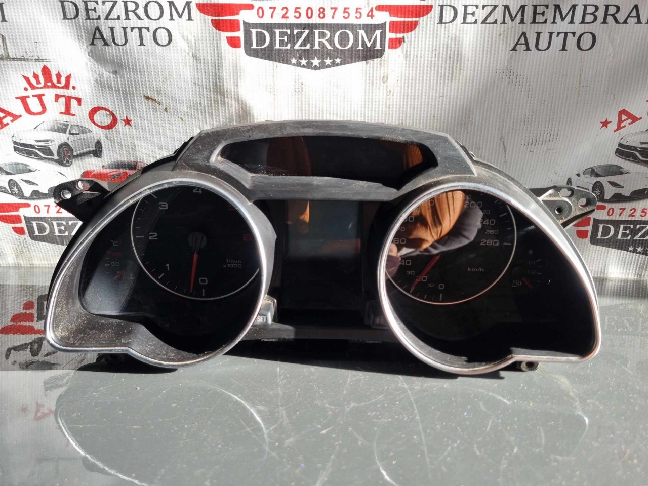 Ceasuri bord 8T0920901G Audi A5 B8 Cabrio 3.0 TDI 204 cai