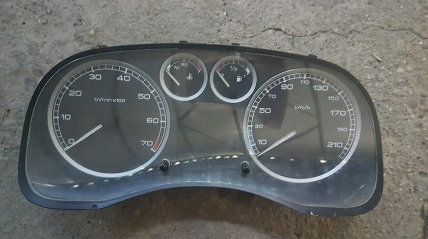 Ceasuri bord 9645768480 e01 peugeot 307 benzina