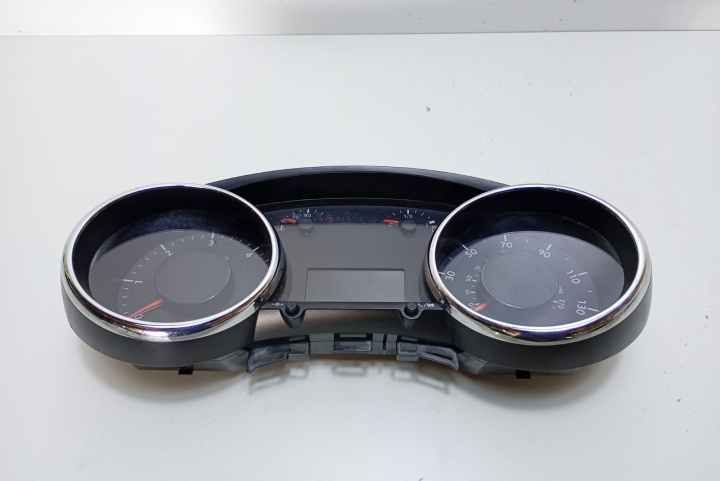 Ceasuri bord 9666175180 Peugeot 5008 [2009 - 2013]