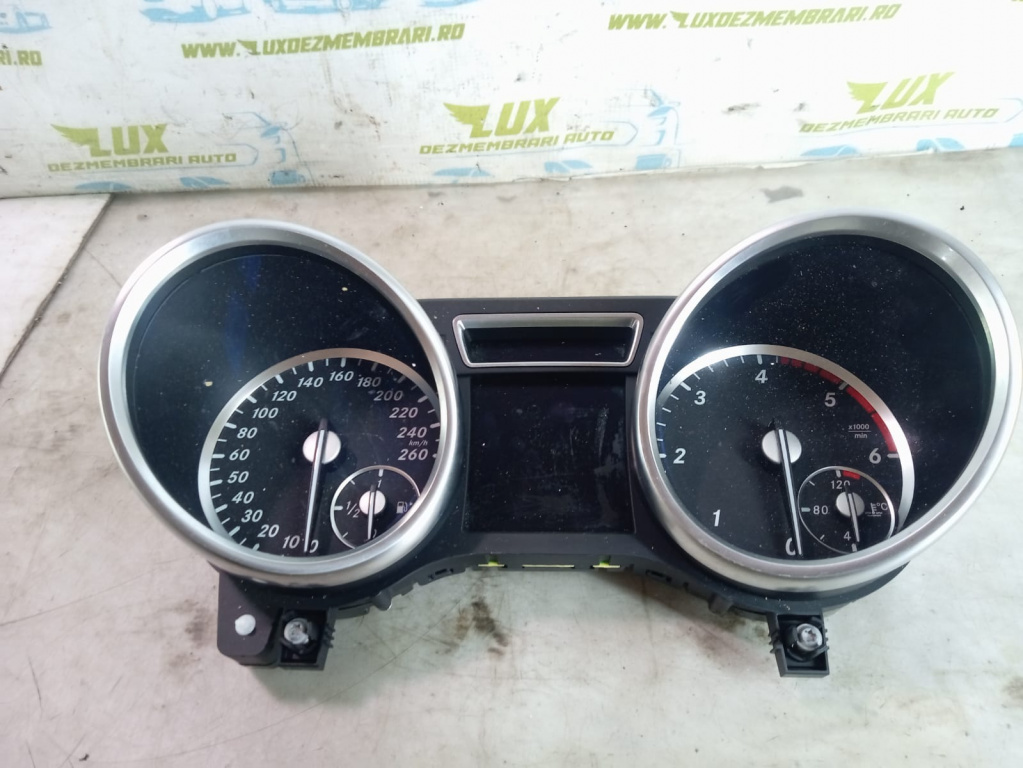Ceasuri bord A1669003606 Mercedes-Benz ML W166 [2011 - 2015] 2.2 cdi om651.960