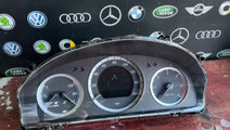 Ceasuri bord A2049003702 A 204 900 37 02 Mercedes-...