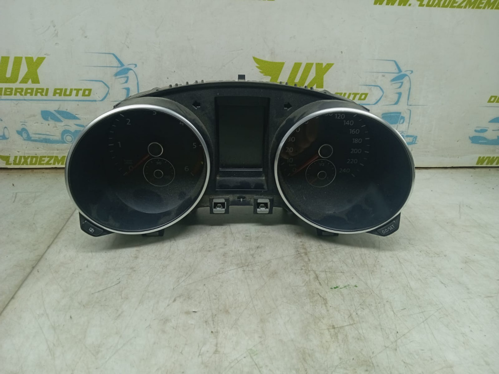 Ceasuri bord a2c53219792 Volkswagen VW Passat B7 [2010 - 2015]