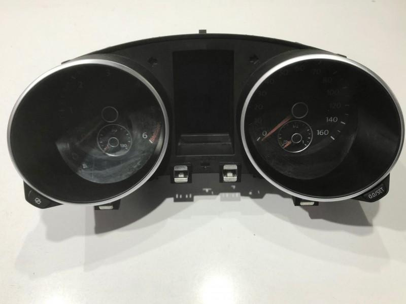 Ceasuri bord anglia cu display mare 5k0920960n Volkswagen VW Golf 6 [2008 - 2015]