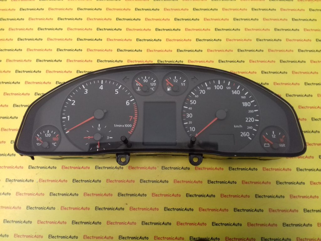 Ceasuri Bord Audi A4, 8D0919880N