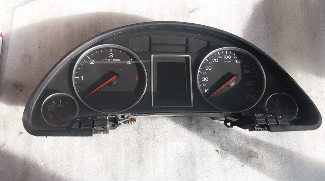 Ceasuri bord audi a4 b7 2.5 tdi 2003 1036901830