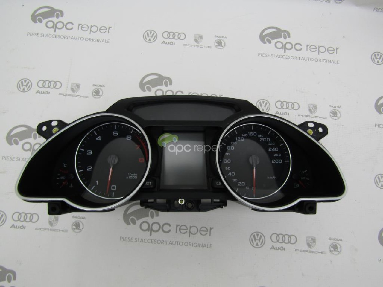 Ceasuri Bord Audi A5 8T - Benzina cod 8T0920931L display multifunctional